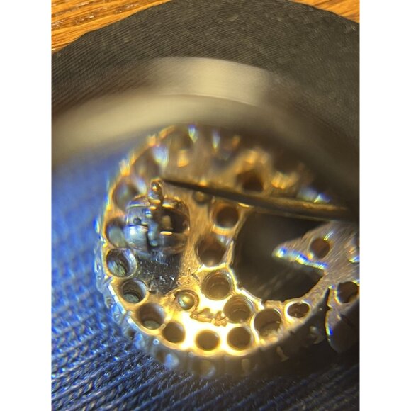 Vintage 14K Gold Alpha Delta Phi Sorority Badge Pin Seed Pearls Emerald - Picture 5 of 8